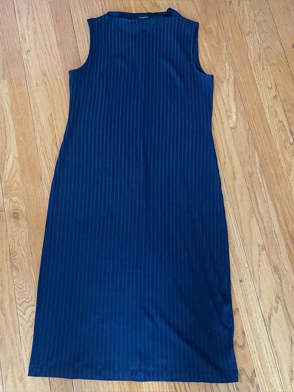 Banana Republic wide rib midi dress - Picture 3 of 6